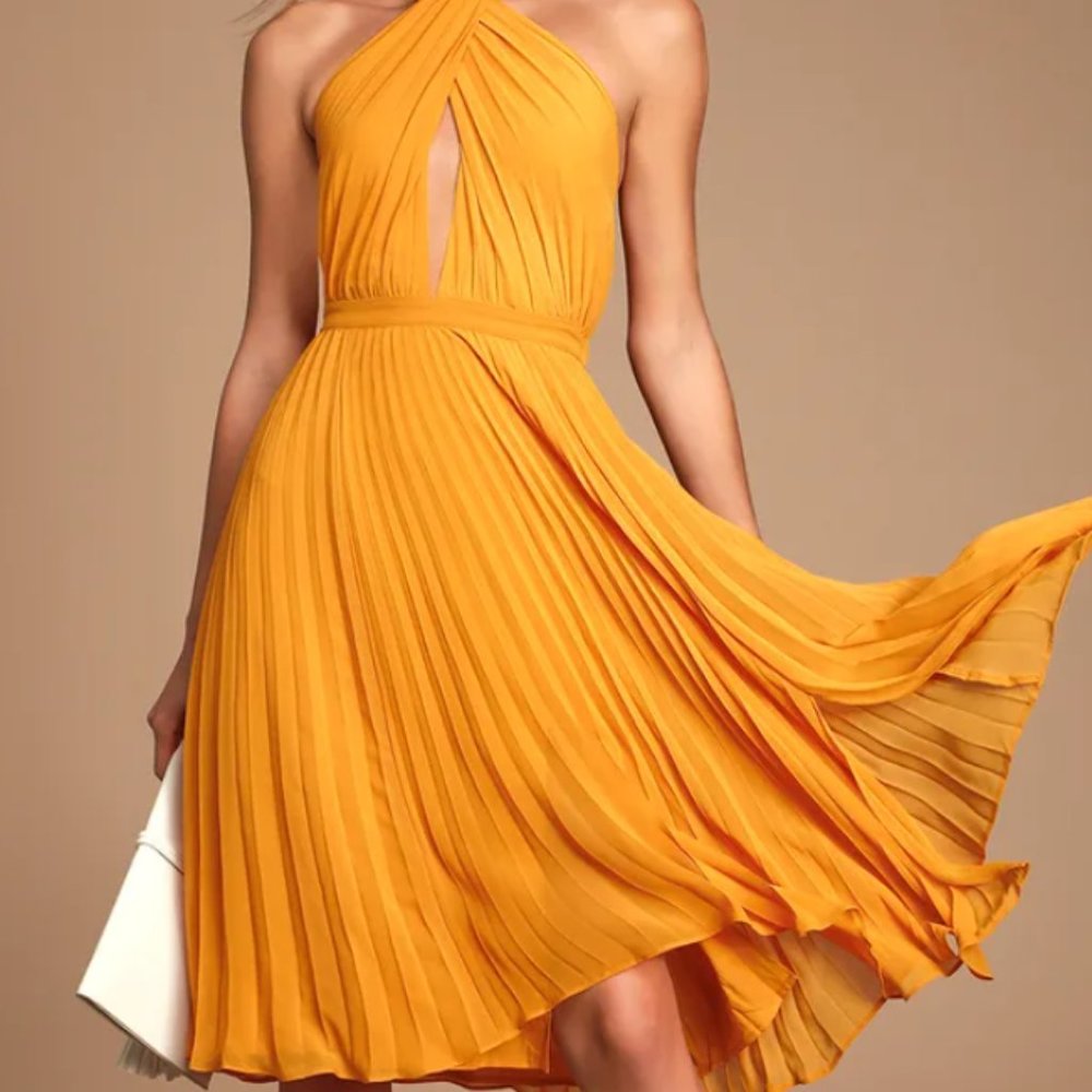 NWT Ali & Jay Marigold Pleated Halter Midi Dress - M